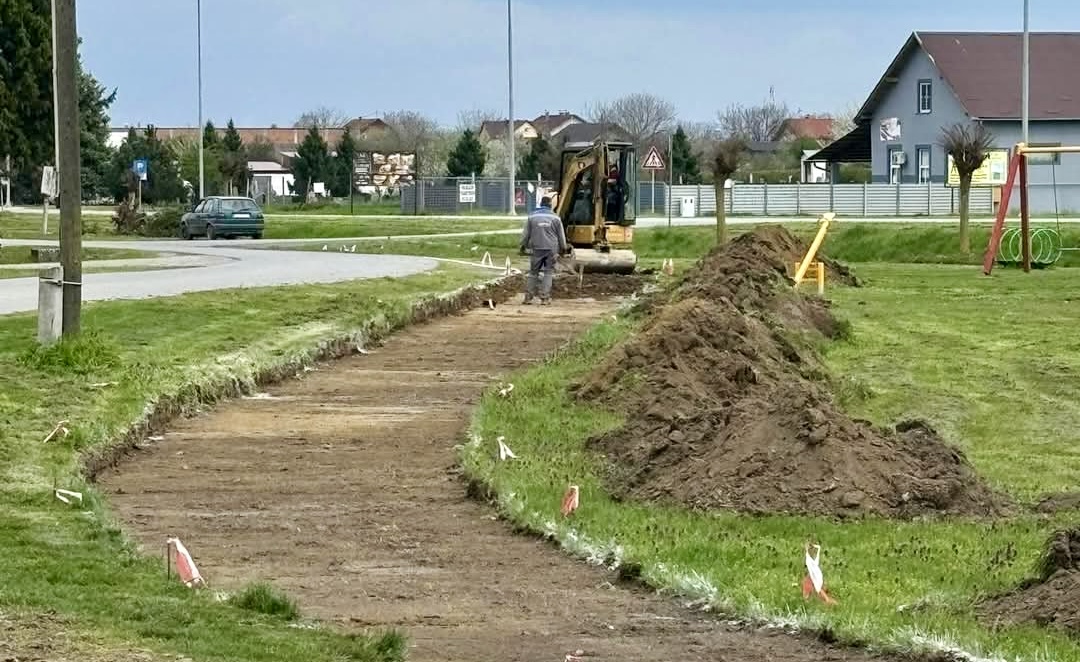 Biciklističke staze u Harambašićevoj ulici i naselju Gorica